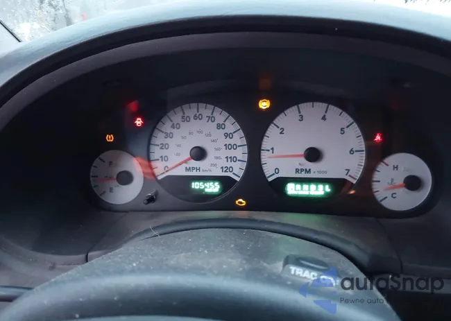 2D8GP44L87R268141: 42697479