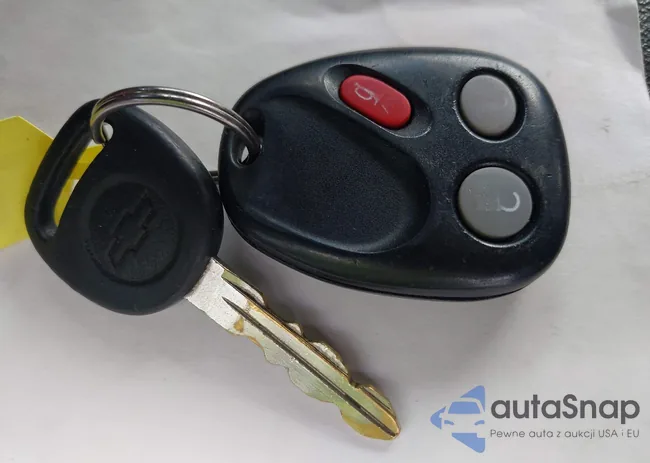 1GNDT13S722281479: 42697521