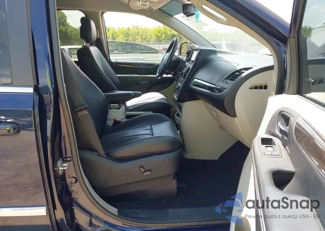 2C4RC1BGXCR252234: 42697564