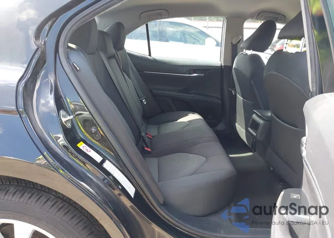 4T1B11HK9KU723838: 42697641