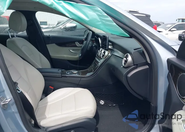 55SWF4JB2JU239115: 42697643