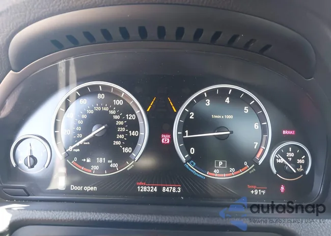 WBA5M2C59GG498906: 42697780