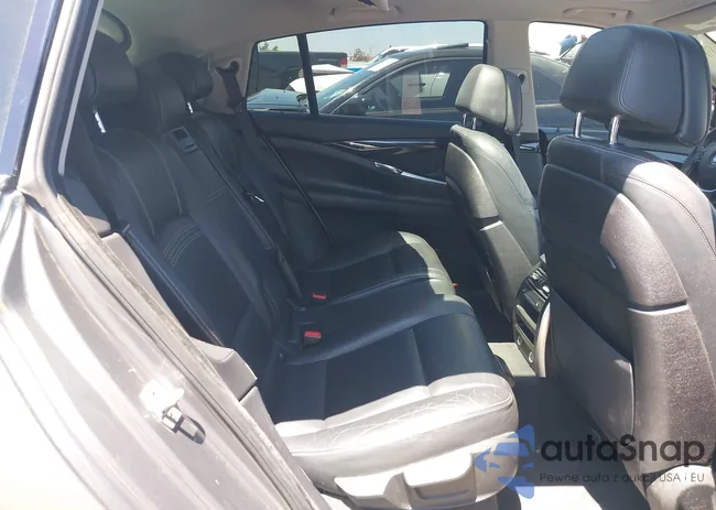 WBA5M2C59GG498906: 42697780