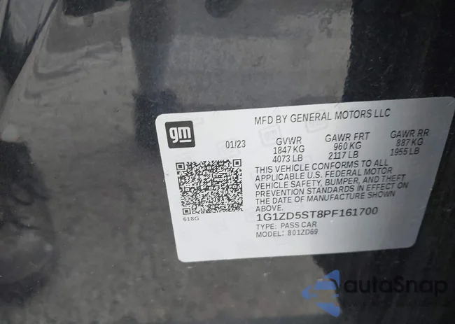 1G1ZD5ST8PF161700: 42697838