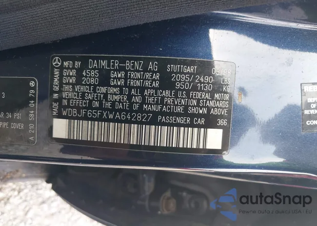 WDBJF65FXWA642827: 42696855