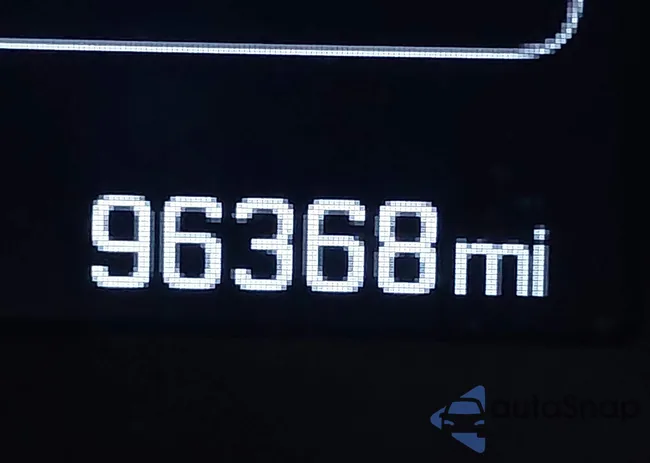 5NPD84LF0JH320960: 42696877