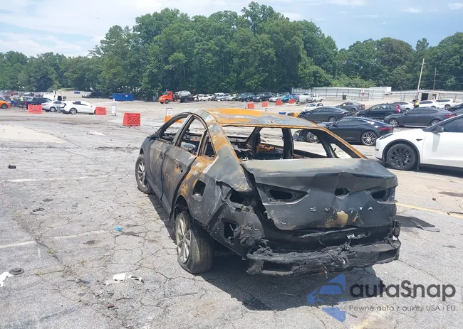 5NPE24AF7KH788517: 42696891