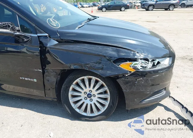 3FA6P0LU7GR311915: 42696923