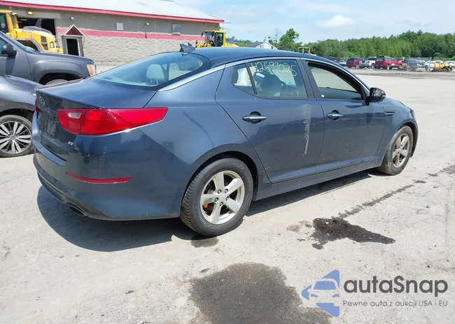 KNAGM4A75F5607154: 42697025