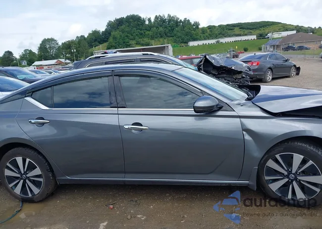 1N4BL4DW2LC285749: 42697154