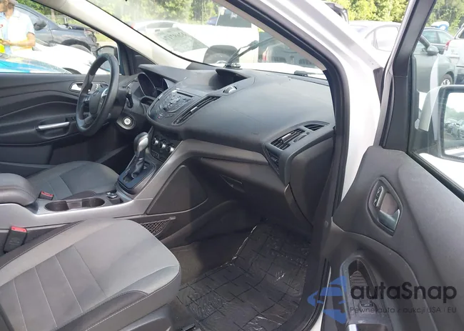 1FMCU9G95FUA04522: 42697174