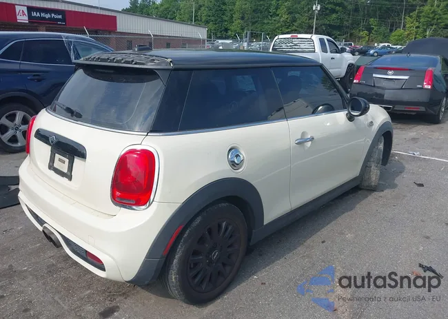 WMWXP7C32H3C61911: 42697248