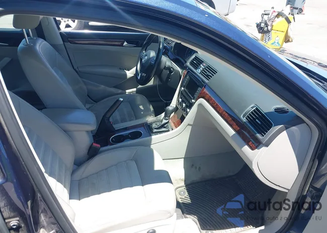 1VWCN7A32DC008649: 42698298