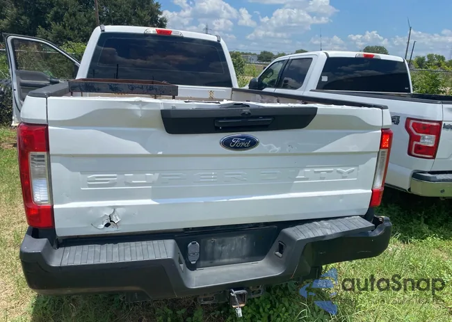 1FT7W2A64HEE73880: 42698527