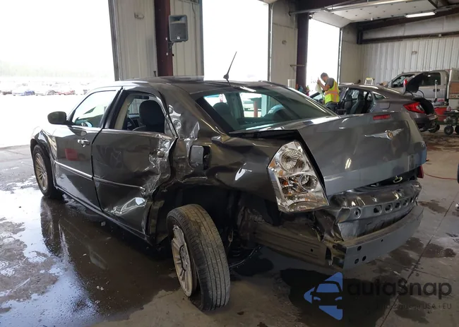 2C3KA53G28H109177: 42698537