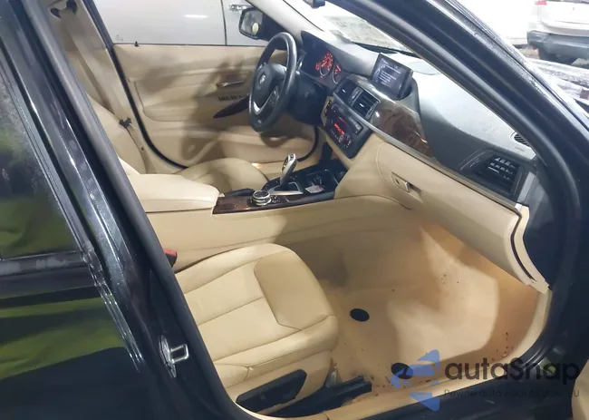 WBA3D5C54EF147073: 42698742