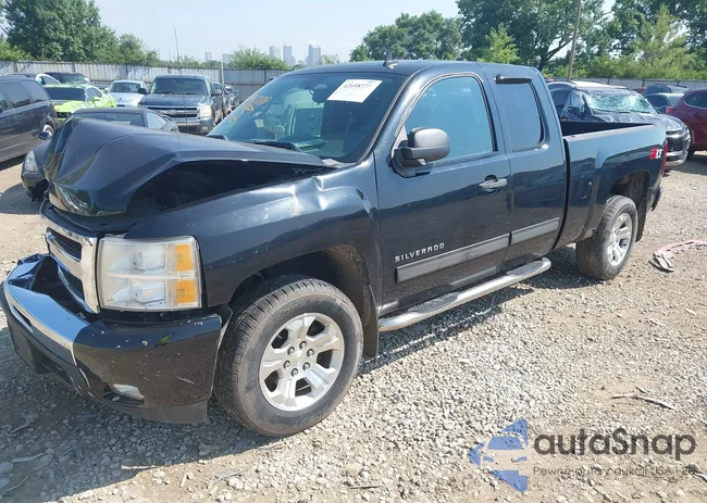 1GCSKSE36AZ298214: 42698779