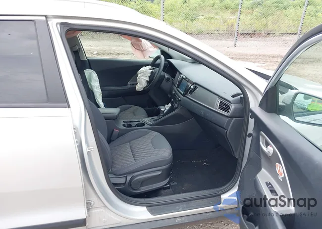 KNDCB3LC9K5259381: 42698807