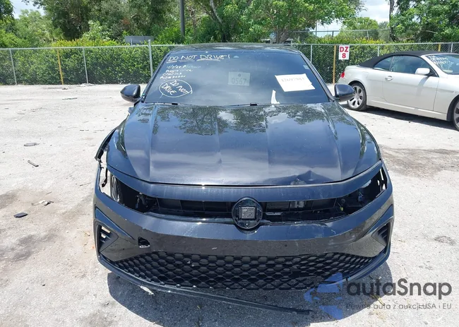 3VWBX7BUXSM014532: 42697983