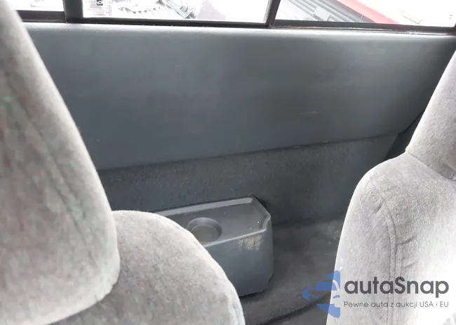 1GCCS19W618170127: 42698045