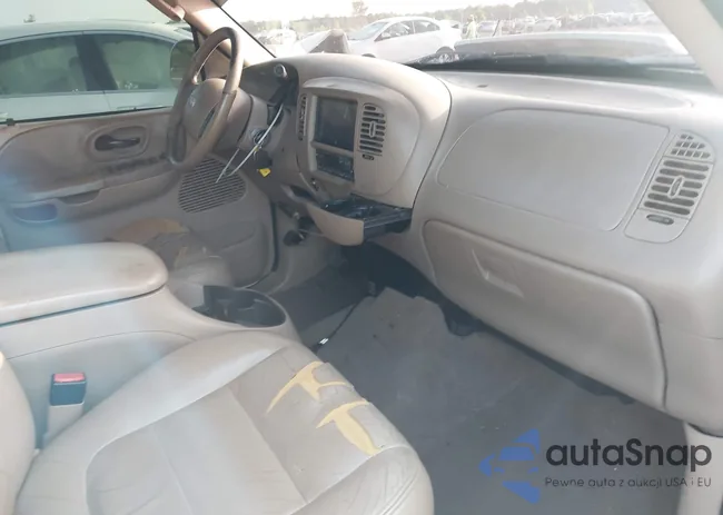 1FTRW07L83KD52645: 42698050