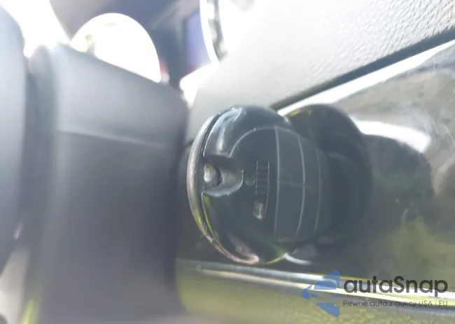 2C4RC1BG1FR570893: 42698059