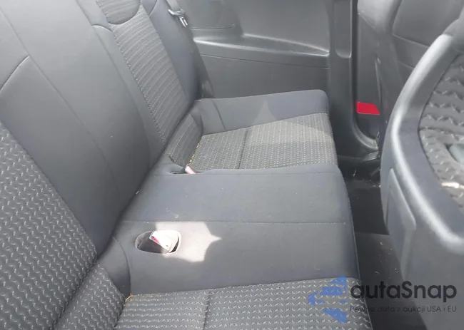 KMHHT6KD2CU074610: 42698228