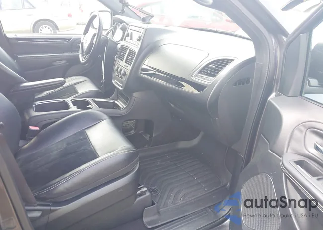 2C4RDGCG3ER308404: 42699359