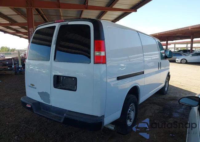 1GCGG25C881114021: 42699486