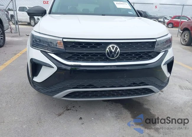 3VVDX7B27NM038755: 42699572