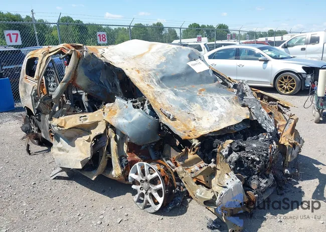 2C4RC1BG1LR239890: 42699792