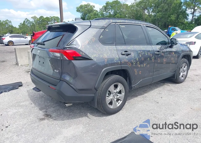 2T3W1RFV2RW327216: 42699143