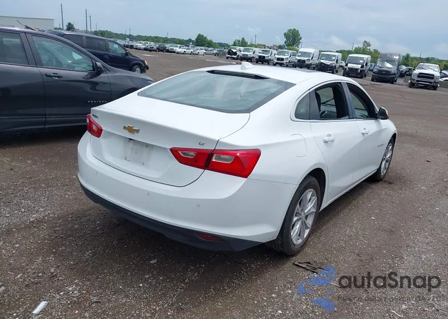 1G1ZD5ST8RF152305: 42699232