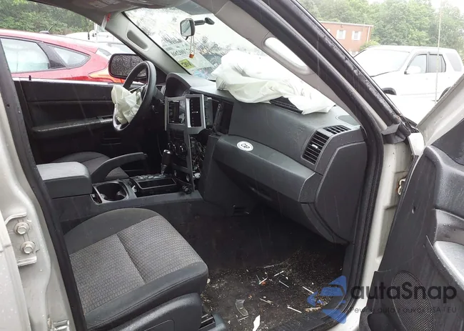 1J8GR48K88C238828: 42700280