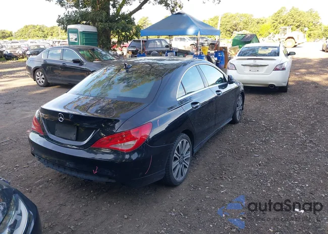 WDDSJ4EB6JN535688: 42700301