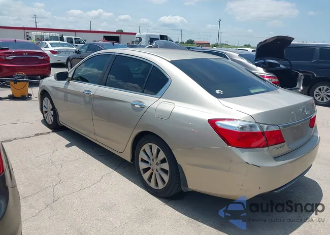 1HGCR2F75DA186347: 42700341