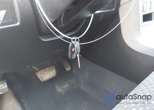 5TFUW5F19BX189979: 42700352