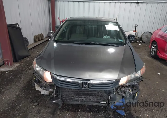 19XFB2F56CE392626: 42700401