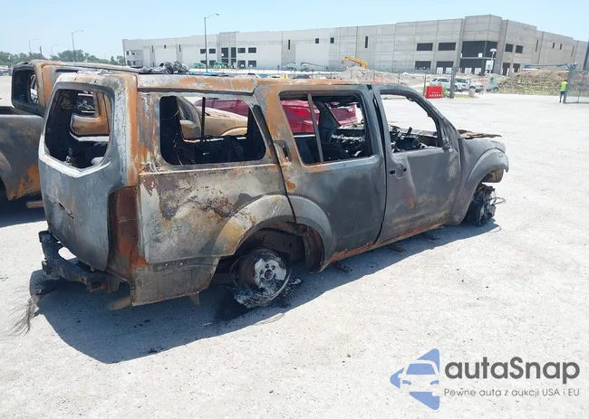 5N1AR18U77C636331: 42700465