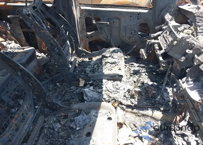 5N1AR18U77C636331: 42700465