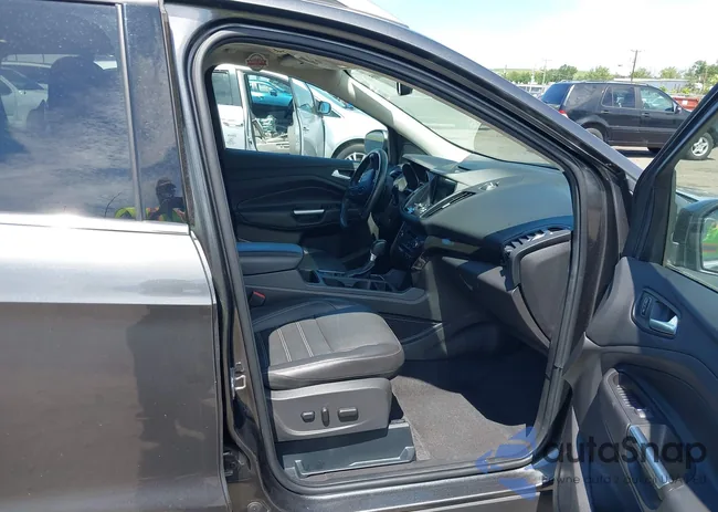 1FMCU9JD8HUC16640: 42700512