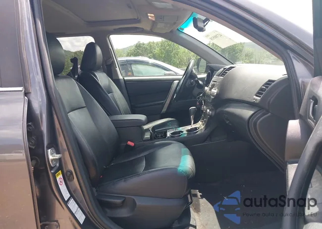 5TDBK3EH0CS170069: 42700518