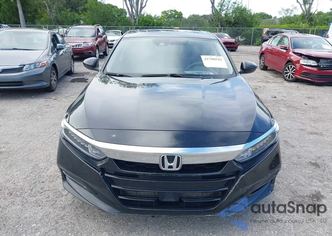 1HGCV1F40JA158320: 42700541