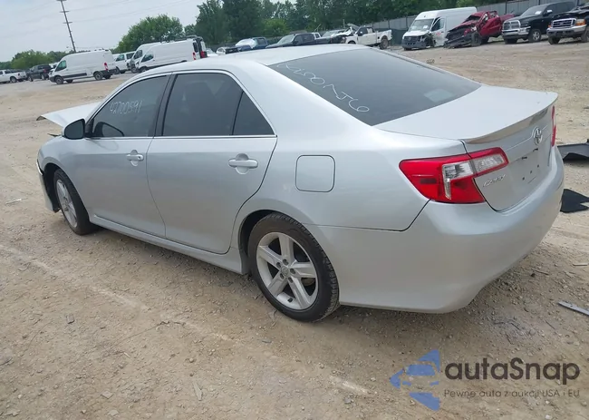 4T1BF1FK2EU850746: 42700591