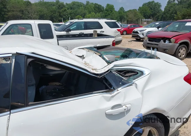 1G1ZB5ST0JF157931: 42700609