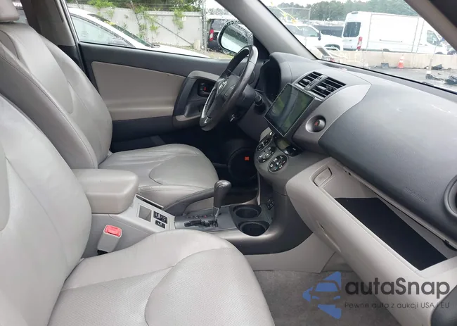 2T3DF4DV1BW106243: 42700627