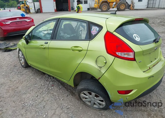 3FADP4EJ7BM196580: 42700640