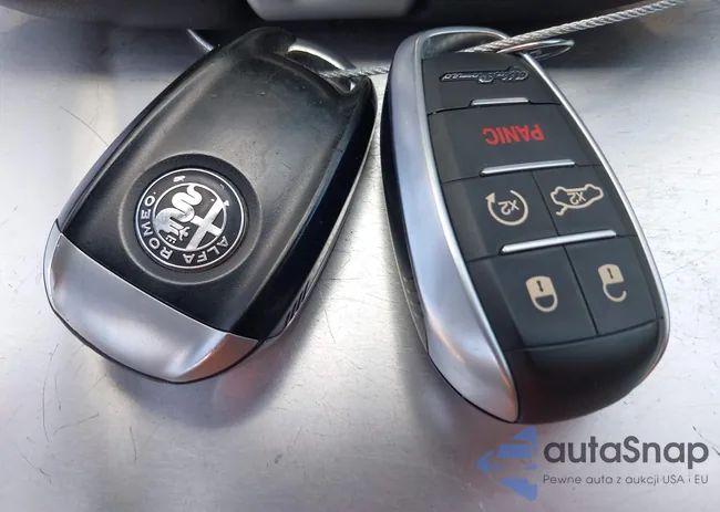 ZASFAKNN5J7C20192: 42700735