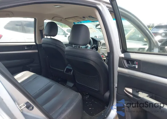 4S3BMBC65C3013306: 42699855