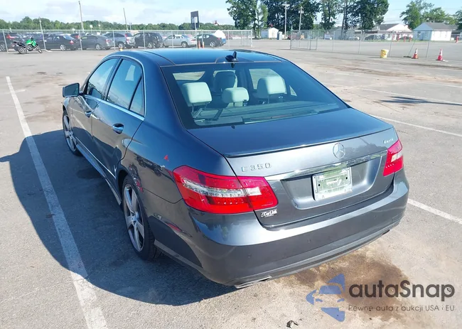 WDDHF8JB9CA526163: 42699886